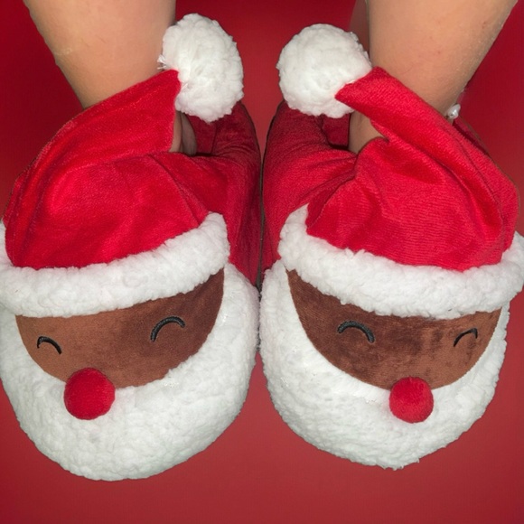 New black santa Christmas slippers one size fits all kids ages 10-17 fluffy - Picture 3 of 5